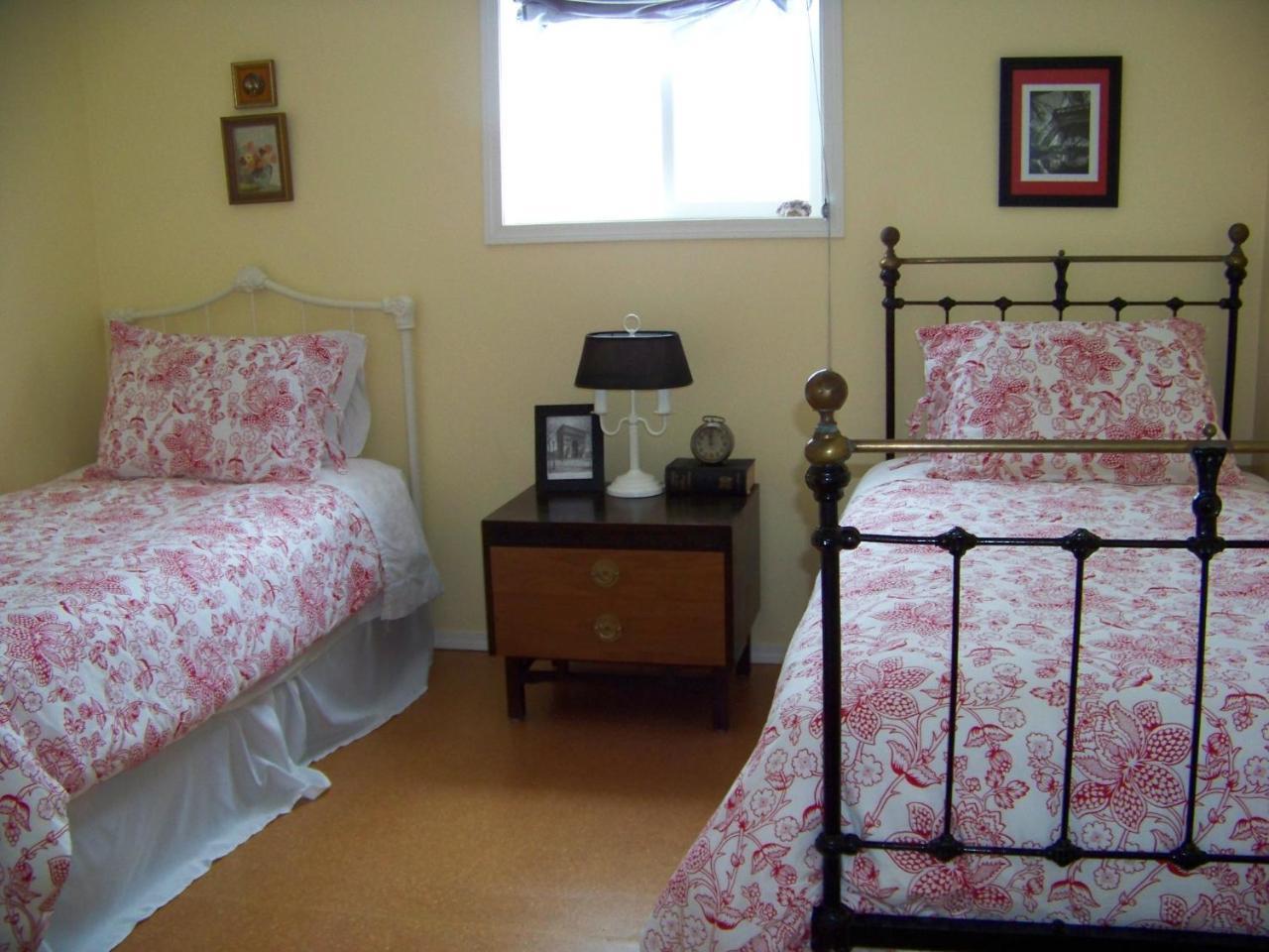 Moon Gate Guest House Whitemouth ภายนอก รูปภาพ